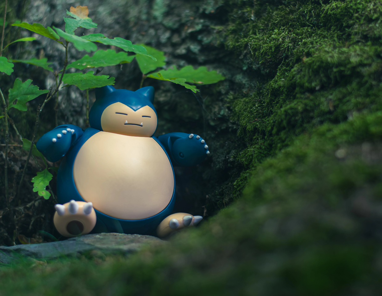 Shhhhh, you disturbed a wild Snorlax, sing him a lullaby to send him back to sleep