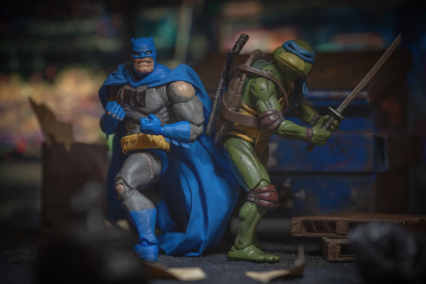 Batman x TMNT The crossover that we never knew we needed but it did actually happen