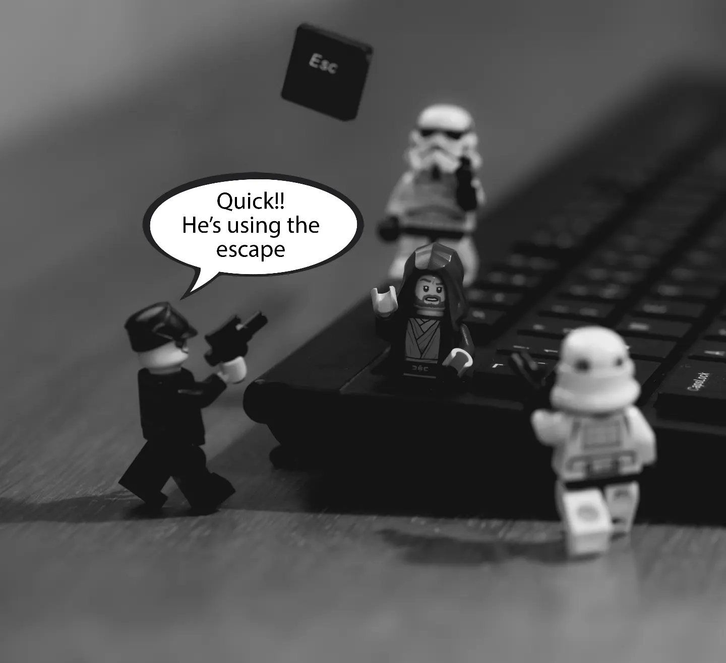Quick!! He's using the escape!
