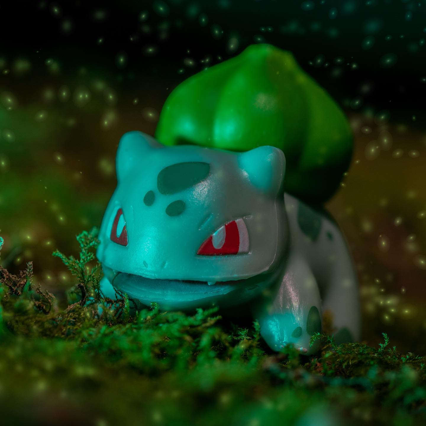 Bulbasaur on an evening stroll, Toys are great for photography